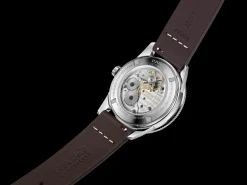 Women Rado Captain Cook Over-Pole